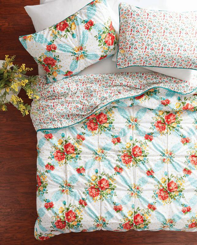The Pioneer Woman Vintage Floral Quilt, Full/Queen, White